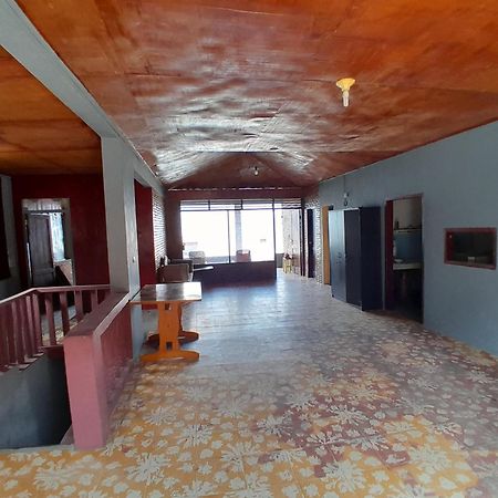 Maruba Inn 图克图克 外观 照片