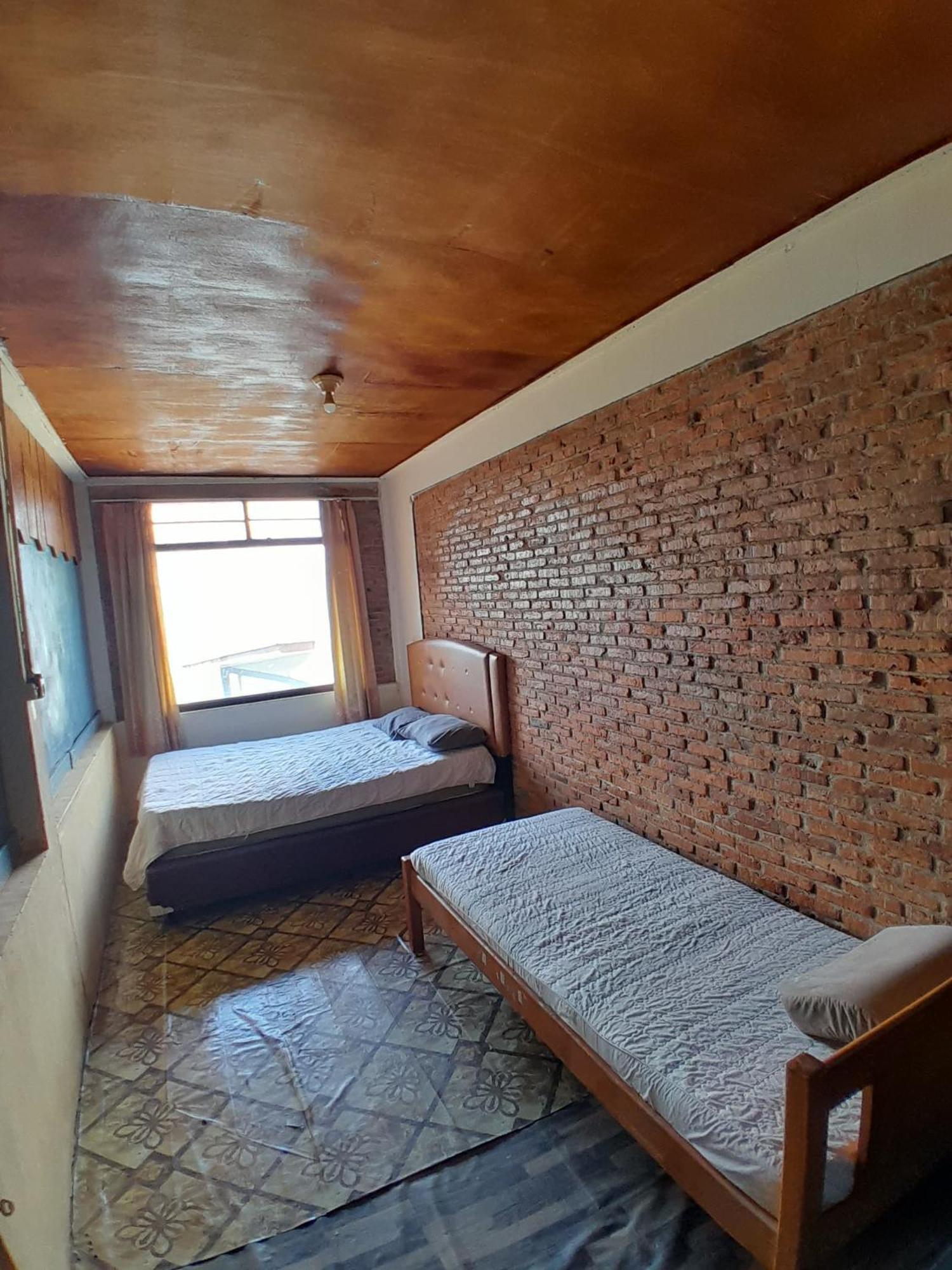 Maruba Inn 图克图克 外观 照片